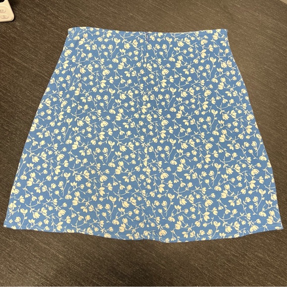 Reformation Women’s Margot Skirt in Marie Blue White Ditsy Floral Mini Skirt 0 - Picture 8 of 12